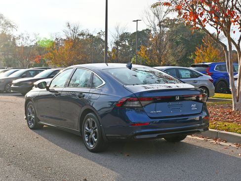 Certified 2024 Honda Accord EX-L image 3