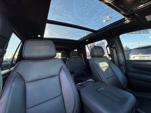 Used 2023 Chevrolet Tahoe High Country image 27