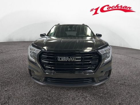 Certified 2022 GMC Terrain SLE w/ Driver Convenience Package image 34