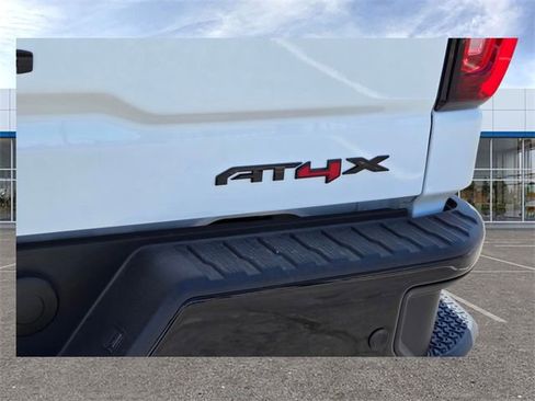 New 2026 GMC Sierra 1500 AT4X w/ LPO, Black Badging Package AWD/4WD image 6