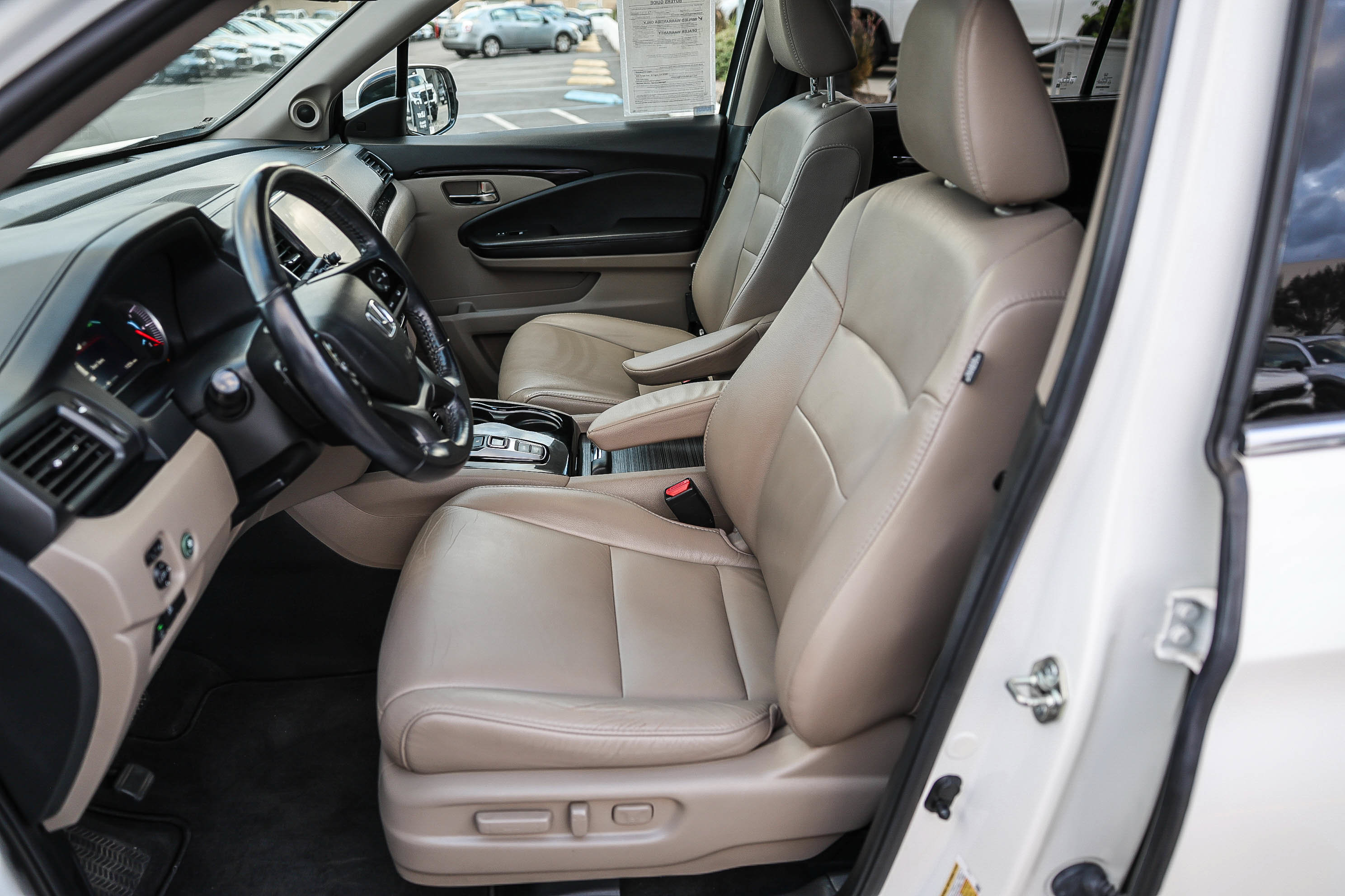 Certified 2019 Honda Pilot Touring image 13