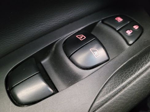 Used 2013 Nissan Altima 3.5 SL w/ Technology Pkg image 27