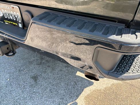 Used 2022 Chevrolet Silverado 2500 Custom w/ Custom Convenience Package AWD/4WD image 22