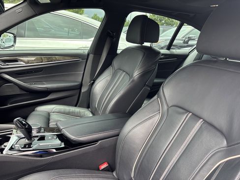 Used 2019 BMW 530i w/ M Sport Package RWD image 35