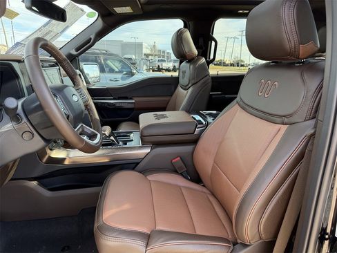 New 2025 Ford F150 King Ranch w/ FX4 Off-Road Package image 44