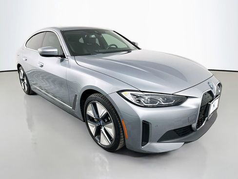 Used 2023 BMW i4 eDrive35 w/ Premium Package RWD image 3