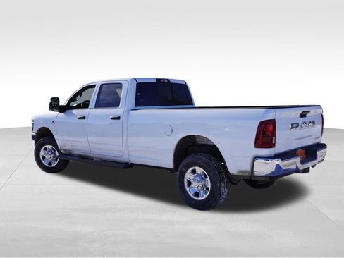 New 2026 RAM 2500 Tradesman AWD/4WD image 5