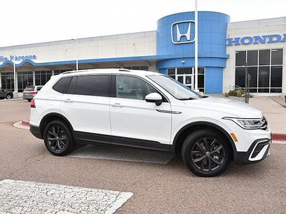 Used 2024 Volkswagen Tiguan SE