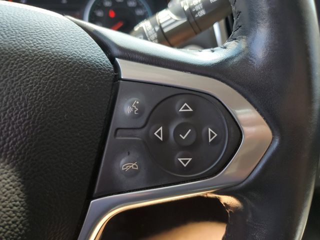 Used 2021 Chevrolet Traverse LT FWD image 24