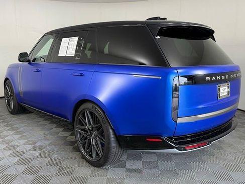New 2025 Land Rover Range Rover Long Wheelbase SE AWD/4WD image 4