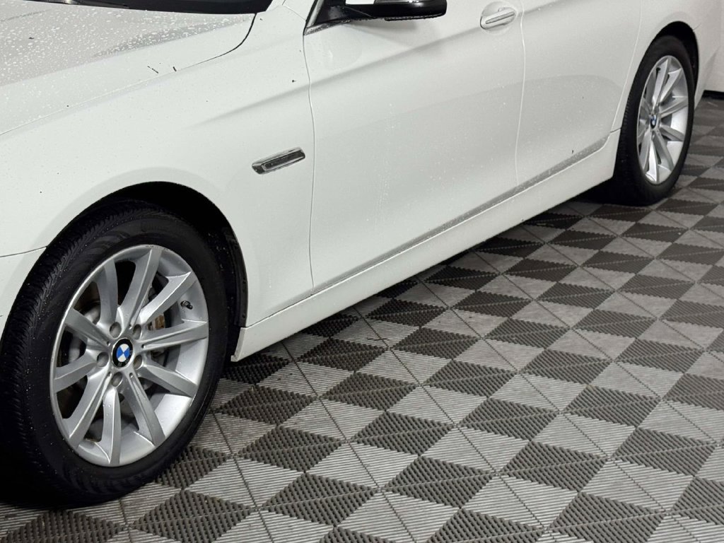 Used 2014 BMW 535i xDrive Sedan AWD/4WD image 13