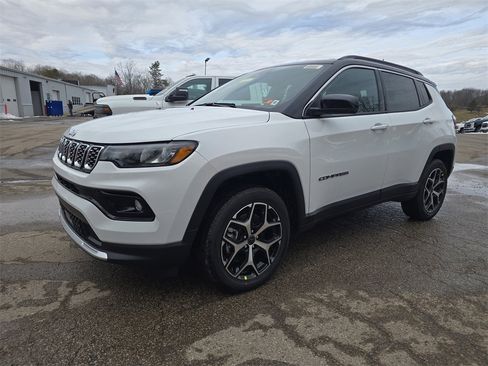 New 2026 Jeep Compass Limited image 9