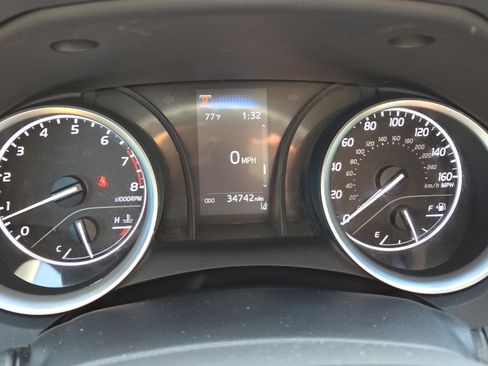 Used 2024 Toyota Camry LE image 33