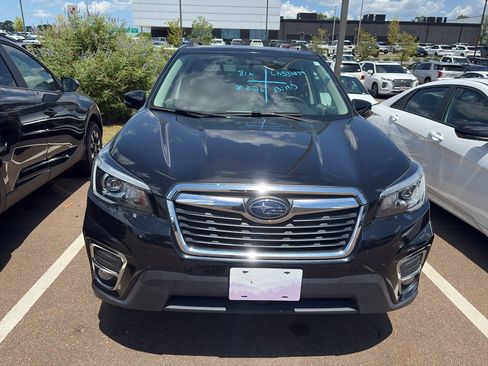 Used 2020 Subaru Forester Limited w/ Popular Package #3 AWD/4WD image 2
