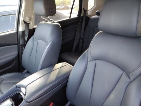 Used 2019 Buick Envision Essence AWD/4WD image 11