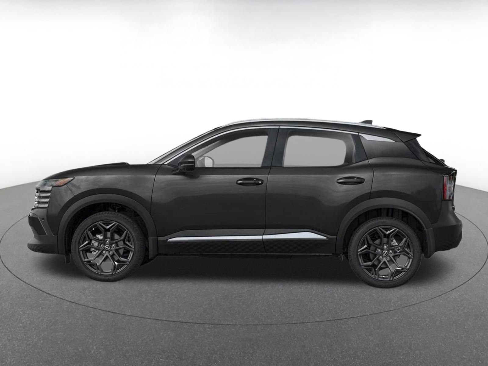 Used 2026 Nissan Kicks SR AWD/4WD image 4