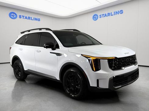 Used 2024 Kia Sorento SX Prestige w/ Sage Leather Package AWD/4WD image 14