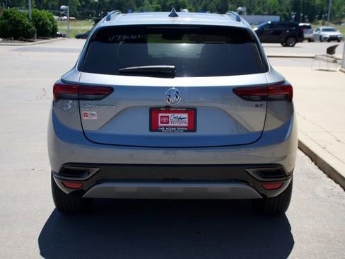 Used 2023 Buick Envision Essence w/ Sport Touring Package AWD/4WD image 4