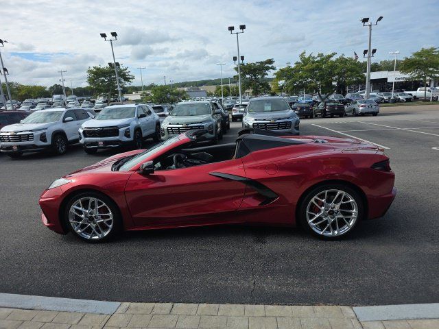 New 2027 Chevrolet Corvette Stingray Convertible w/ Battery Protection Package RWD image 5