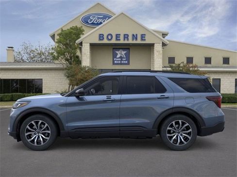 New 2026 Ford Explorer ST-Line image 3