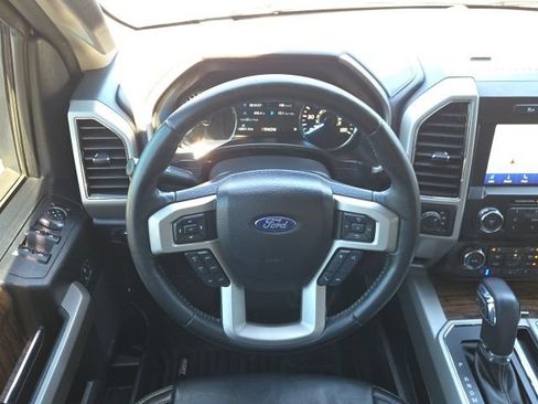 Used 2019 Ford F150 Lariat AWD/4WD image 2