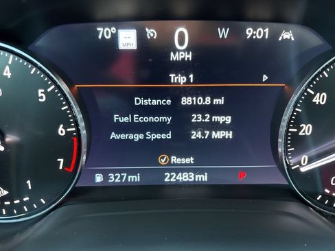 Used 2022 Buick Envision Essence w/ Technology Package I FWD image 31