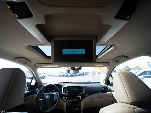 Used 2022 Honda Pilot Touring image 23