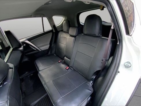 Used 2017 Toyota RAV4 XLE FWD image 20