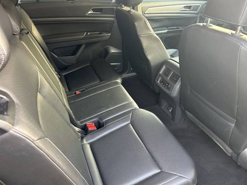 Used 2019 Volkswagen Atlas SE FWD image 20