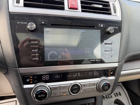 Used 2015 Subaru Outback 2.5i Limited image 21