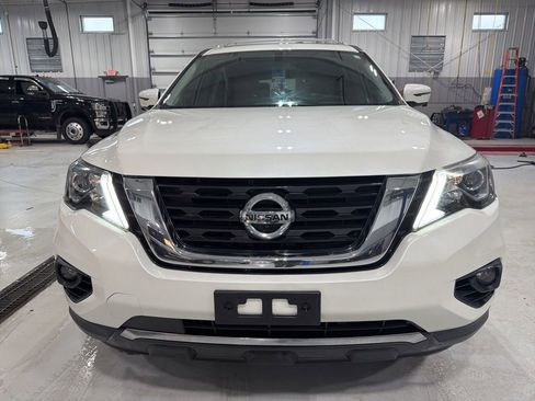 Used 2017 Nissan Pathfinder SL w/ SL Premium Package image 17