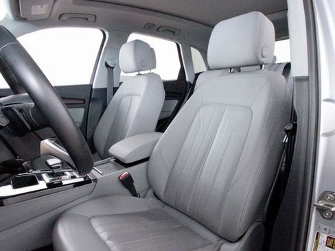 Used 2021 Audi Q5 2.0T Premium Plus w/ Premium Plus Package image 19