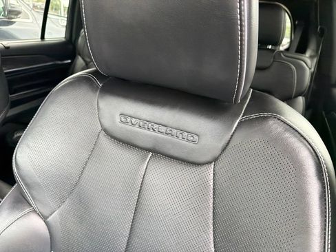 Used 2021 Jeep Grand Cherokee L Overland w/ Luxury Tech Group IV AWD/4WD image 24