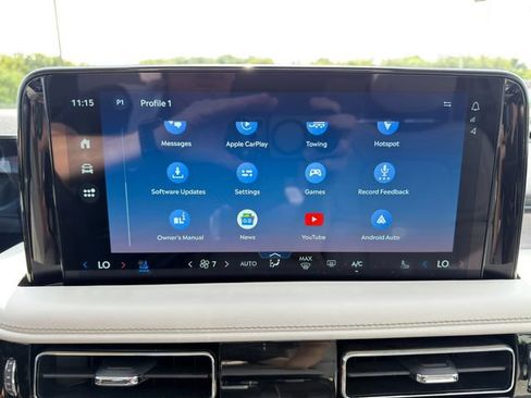 Used 2025 Lincoln Aviator Reserve w/ Equipment Group 201A AWD/4WD image 35