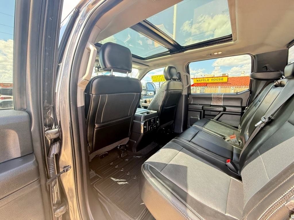 Used 2018 Ford F250 Lariat w/ Lariat Ultimate Package AWD/4WD image 15