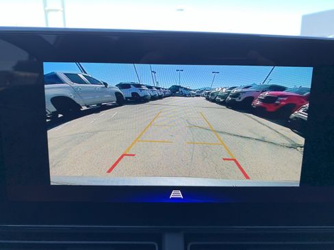 Used 2024 Chevrolet Trax LT w/ Driver Confidence Package image 23