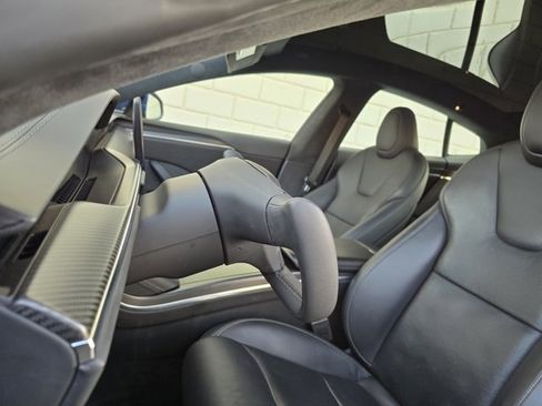 Used 2021 Tesla Model S Plaid image 20