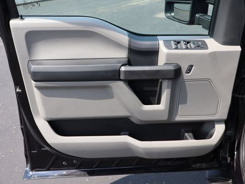 Used 2020 Ford F150 XL w/ Equipment Group 101A Mid AWD/4WD image 22