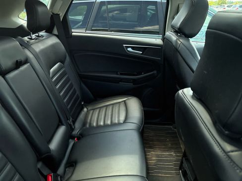 Used 2020 Ford Edge SEL w/ Convenience Package AWD/4WD image 9