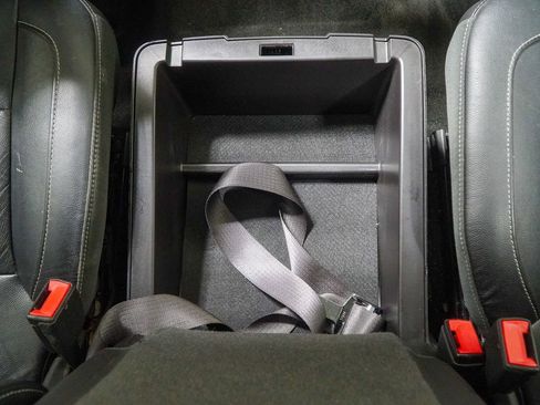 Used 2015 Chevrolet Silverado 1500 LT w/ Custom Sport Edition image 34