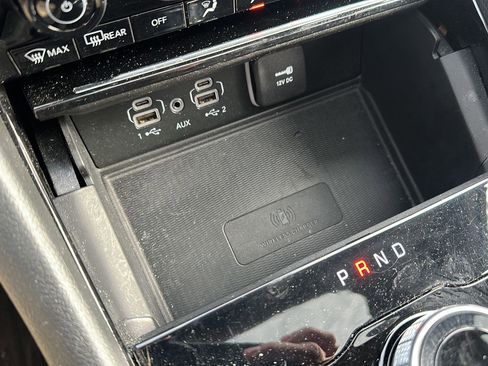 Used 2023 Jeep Grand Cherokee Laredo w/ Luxury Tech Group I image 20