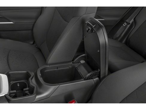 Used 2023 Toyota RAV4 XLE Premium AWD/4WD image 9