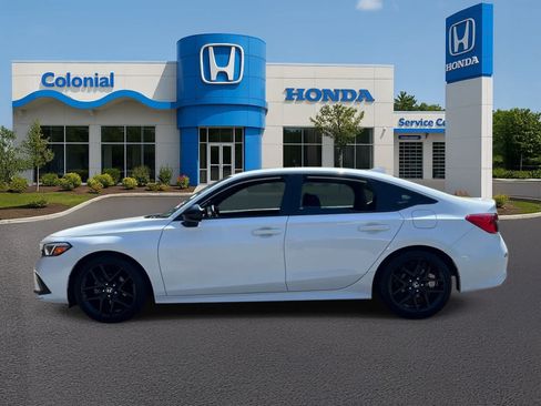 Used 2024 Honda Civic Sport image 3