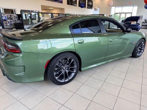 Used 2023 Dodge Charger Scat Pack w/ Plus Group RWD image 6
