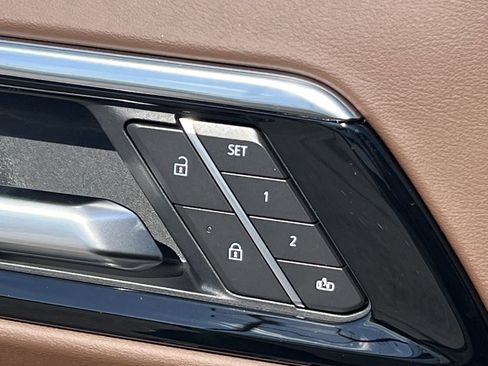 New 2026 Chevrolet Suburban High Country image 16