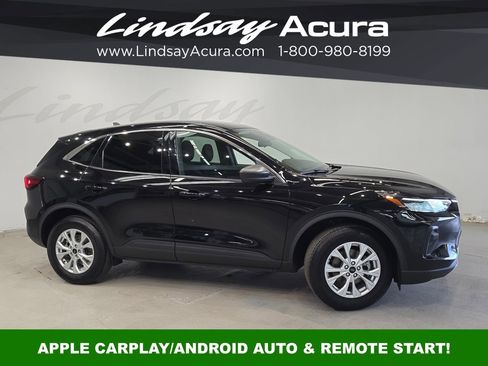 Used 2024 Ford Escape Active AWD/4WD image 3