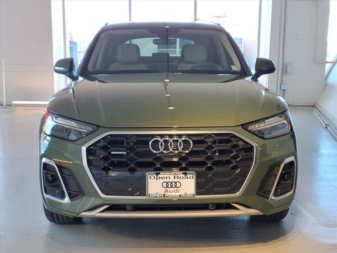 Certified 2023 Audi Q5 e Prestige w/ Prestige Package image 2