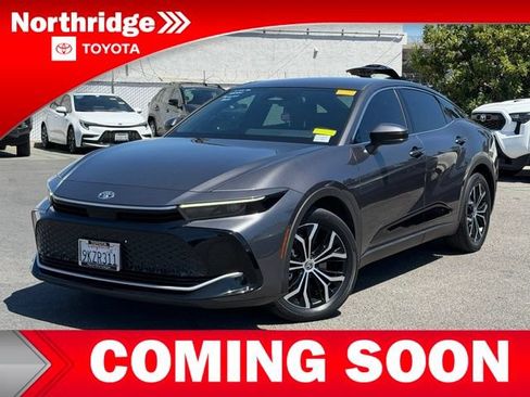Used 2024 Toyota Crown w/ Carpet Mat Package (TMS) AWD/4WD image 1