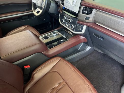 Used 2022 Ford Expedition Max Limited RWD image 33