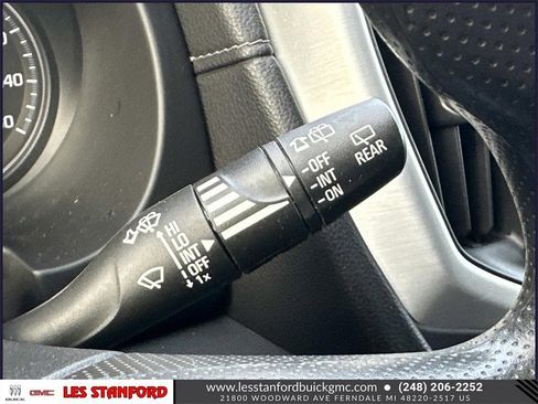 Certified 2022 GMC Terrain SLE image 25